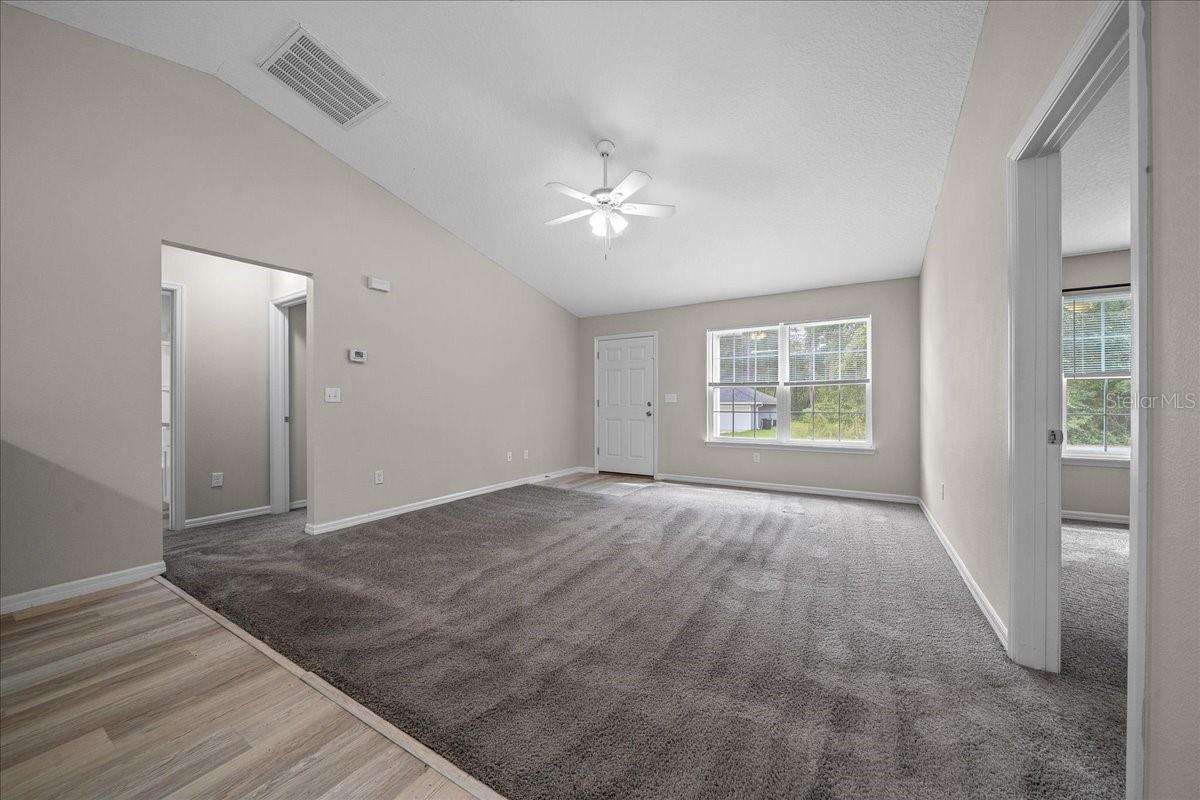 SILVER SPGS SHORES UN #32 - Residential