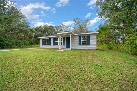 Photo of 279 Oak Lane Track, Ocala, FL 34472 (MLS # OM712557)