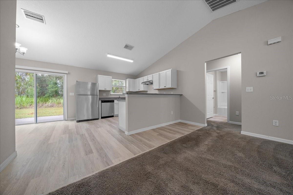 SILVER SPGS SHORES UN #32 - Residential