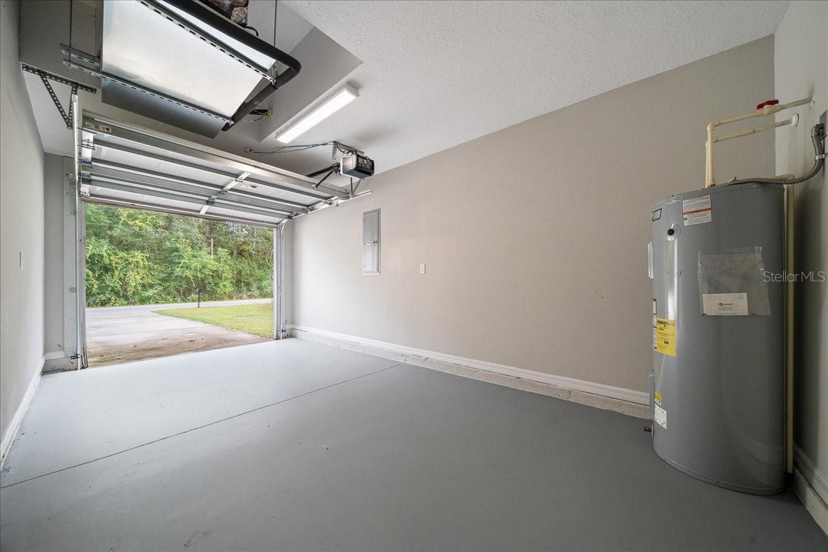 SILVER SPGS SHORES UN #32 - Residential