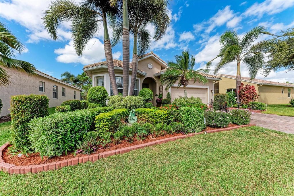 Photo of 6306 42nd Street E, Sarasota, FL 34243 (MLS # A4666683)