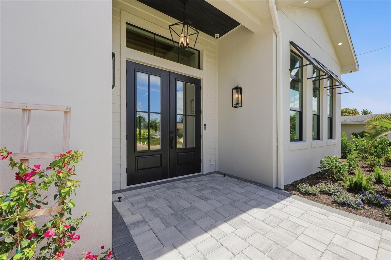 SOUTH GATE - Residential