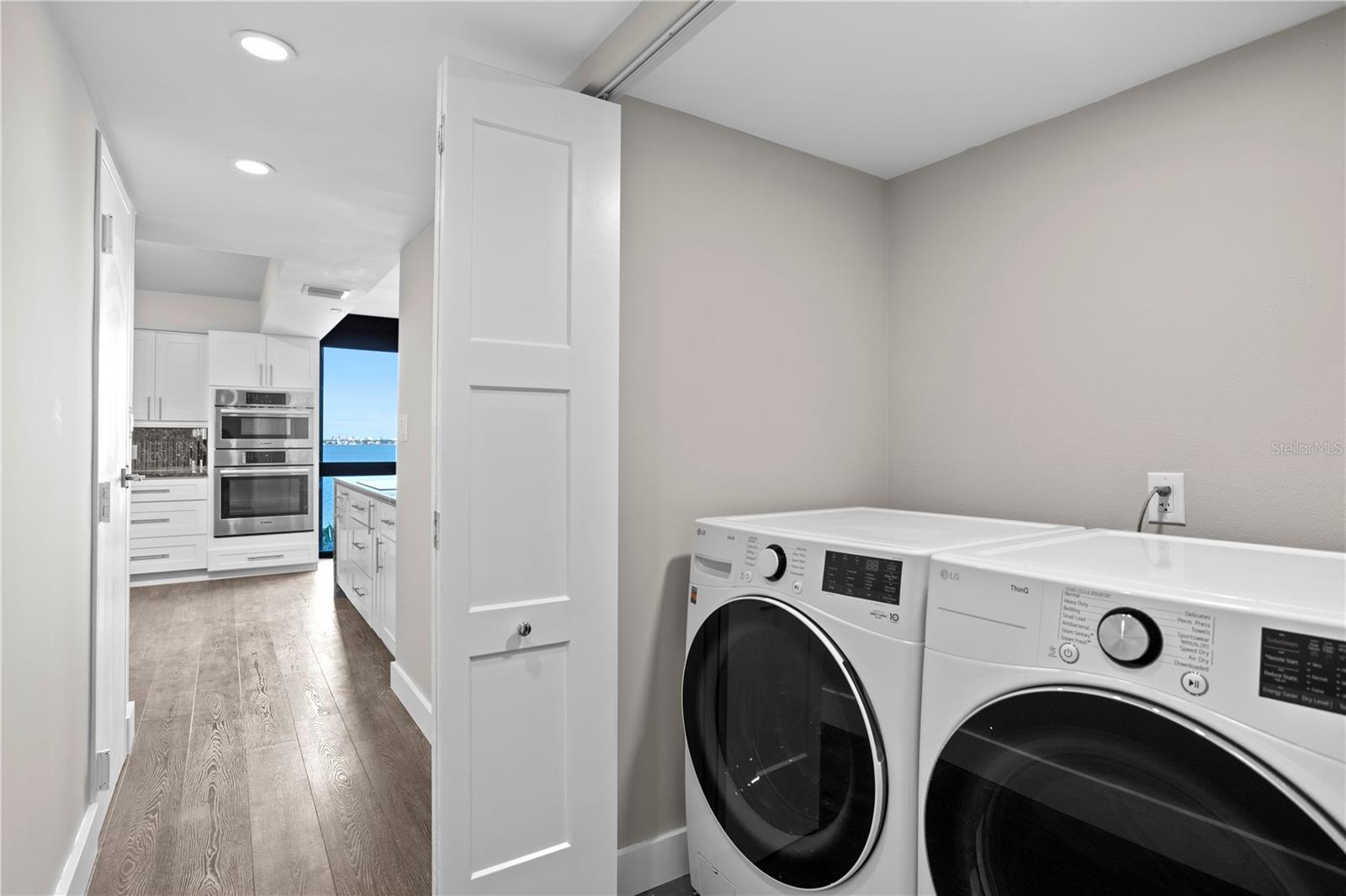 MONTE CARLO TOWERS A CONDOMINI - Residential