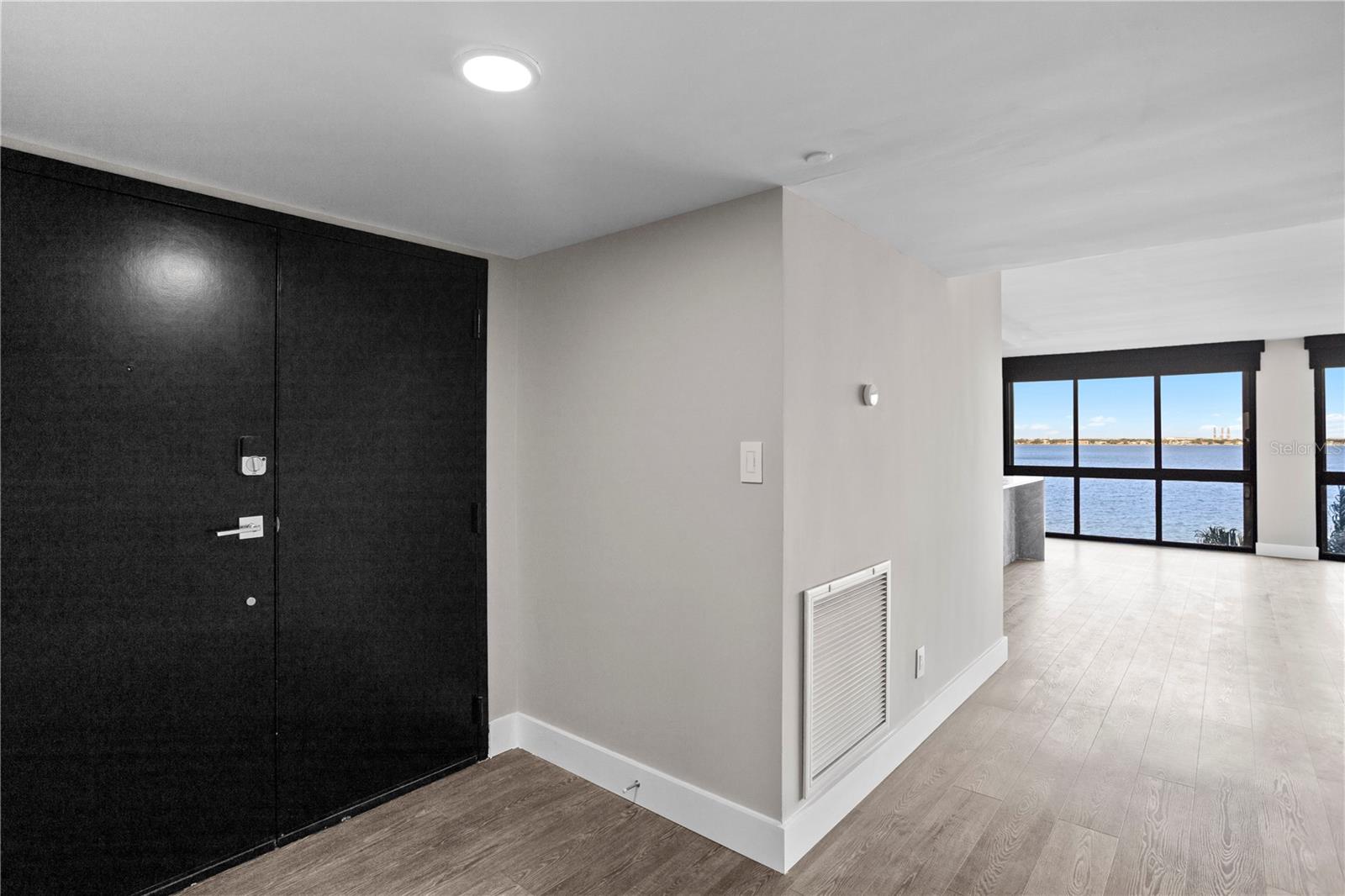 MONTE CARLO TOWERS A CONDOMINI - Residential