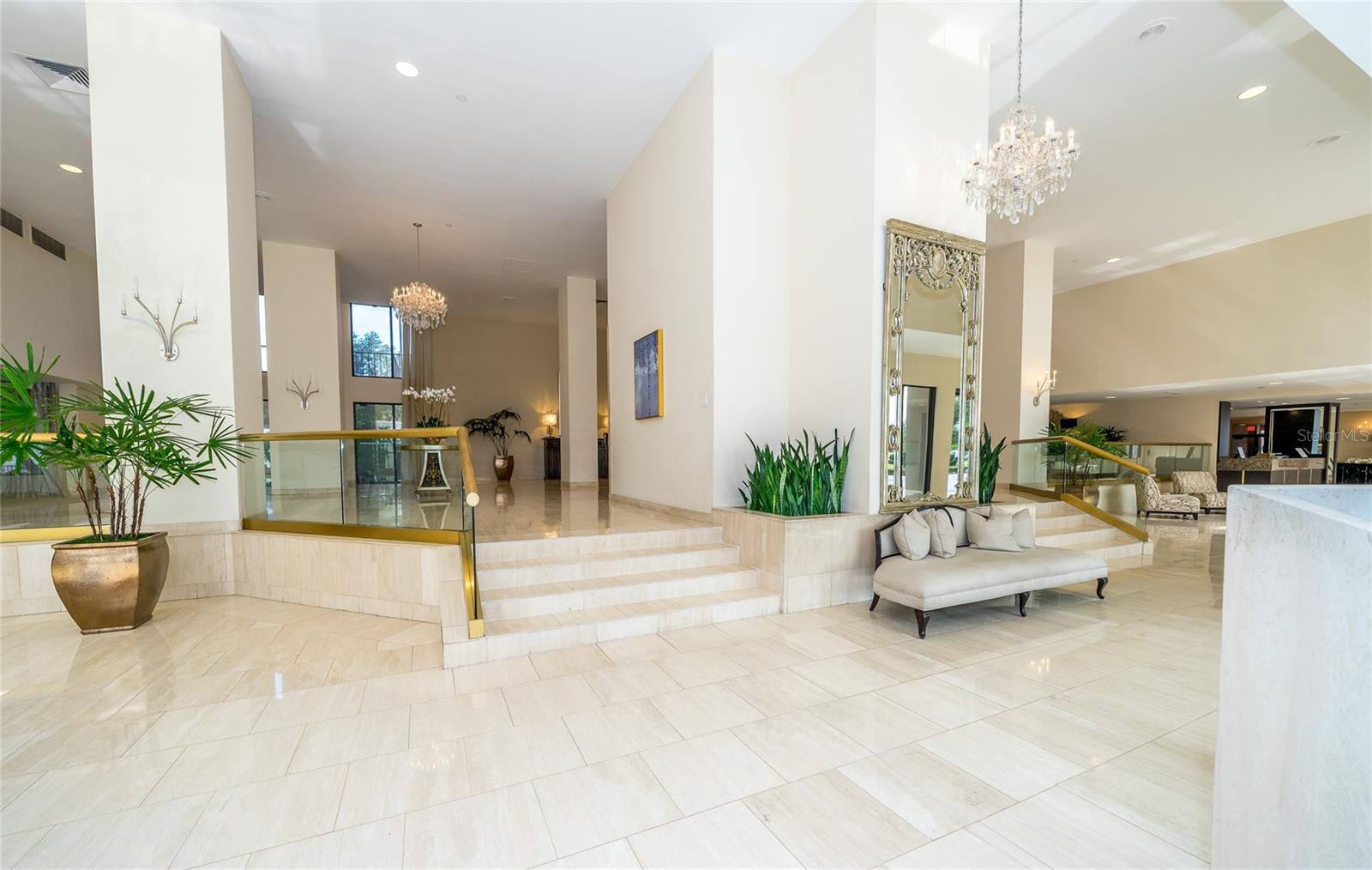 MONTE CARLO TOWERS A CONDOMINI - Residential