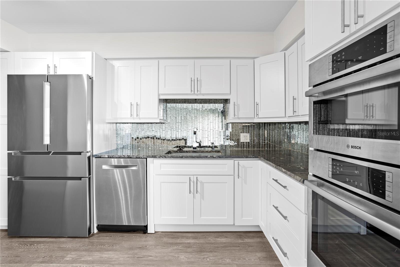 MONTE CARLO TOWERS A CONDOMINI - Residential