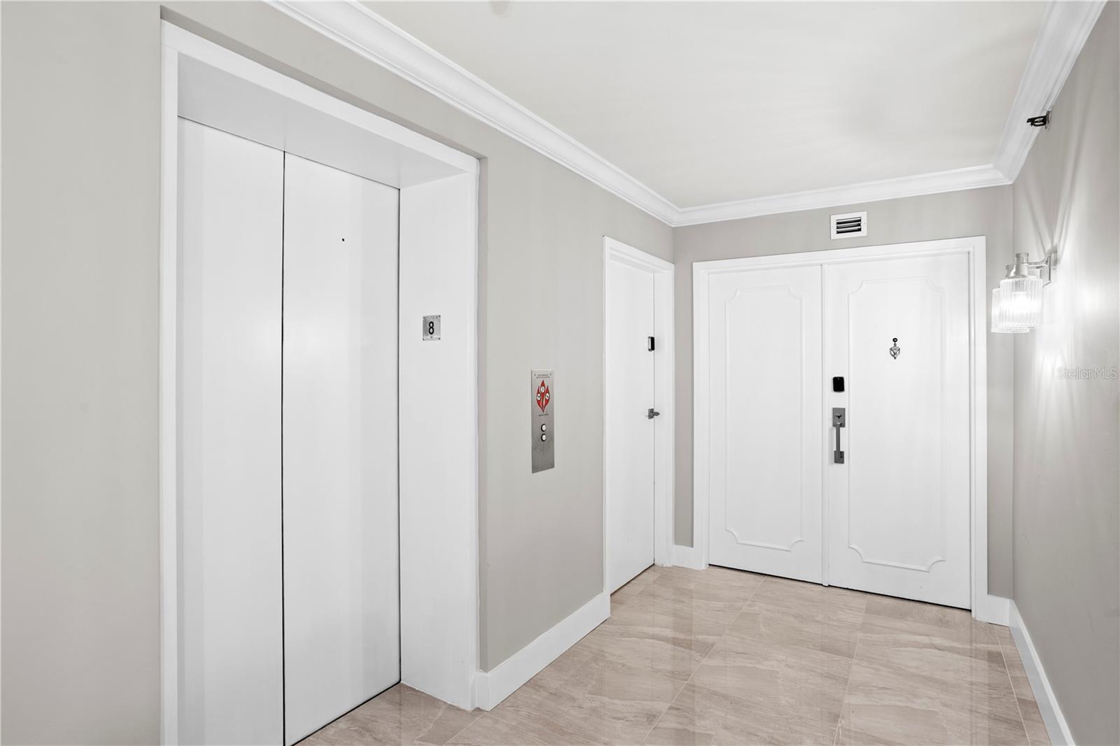 3301 BAYSHORE BOULEVARD 806C