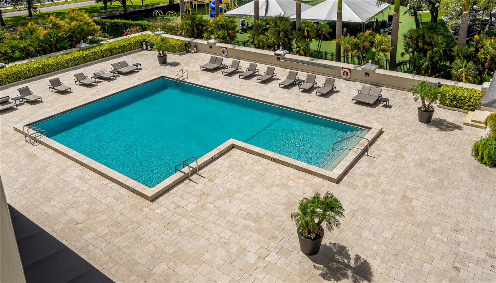 MONTE CARLO TOWERS A CONDOMINI - Residential