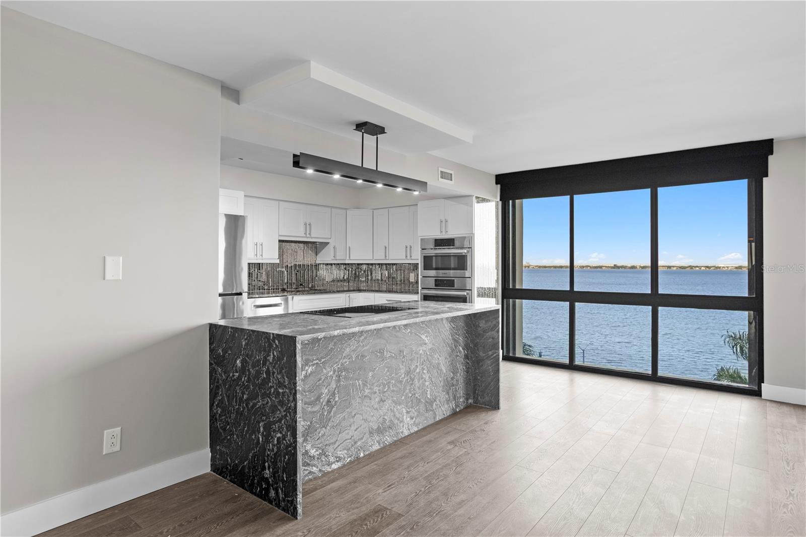 MONTE CARLO TOWERS A CONDOMINI - Residential