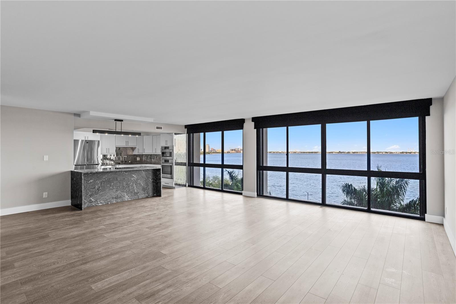 MONTE CARLO TOWERS A CONDOMINI - Residential