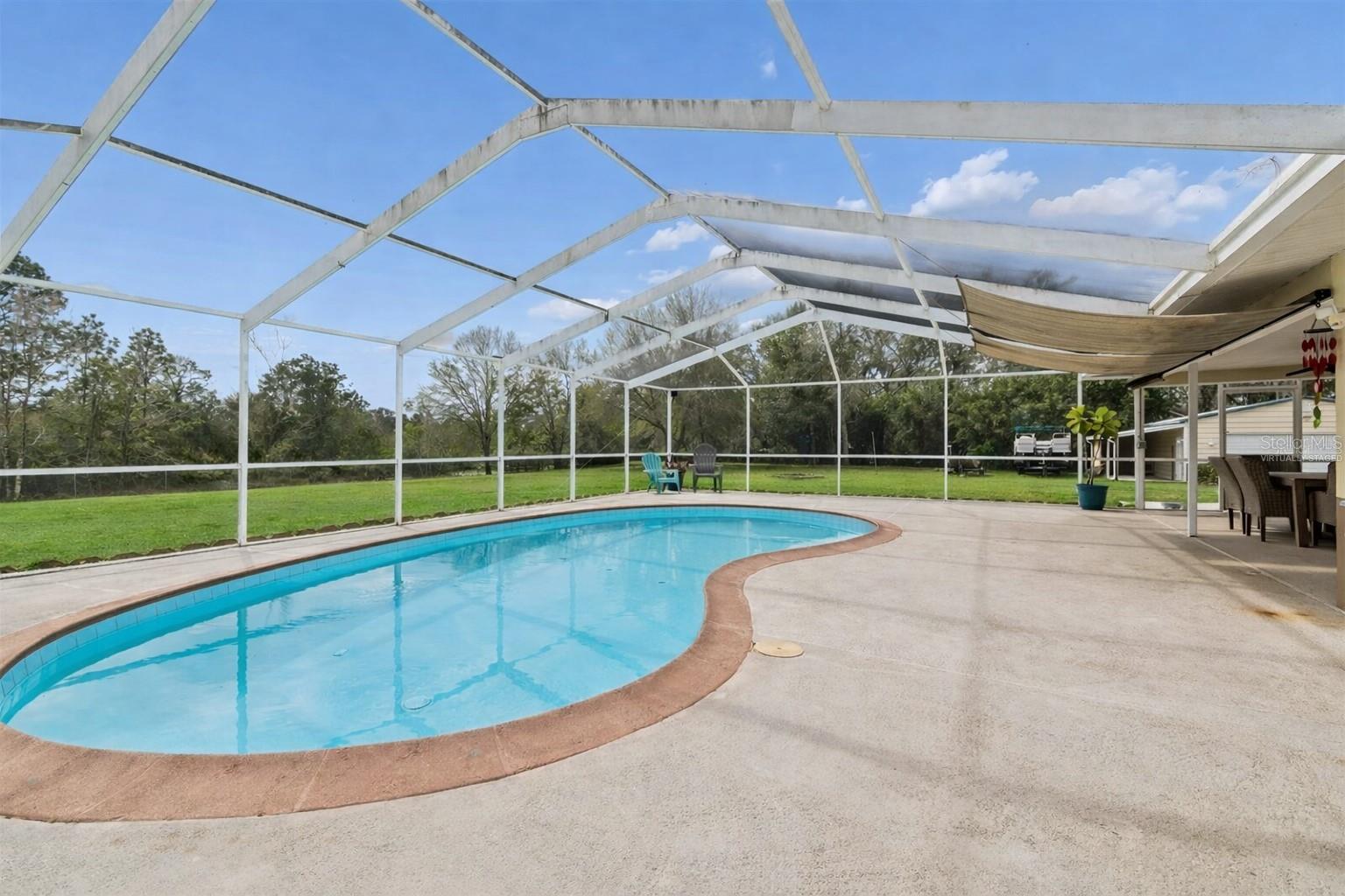 GOLDEN ACRES - Residential