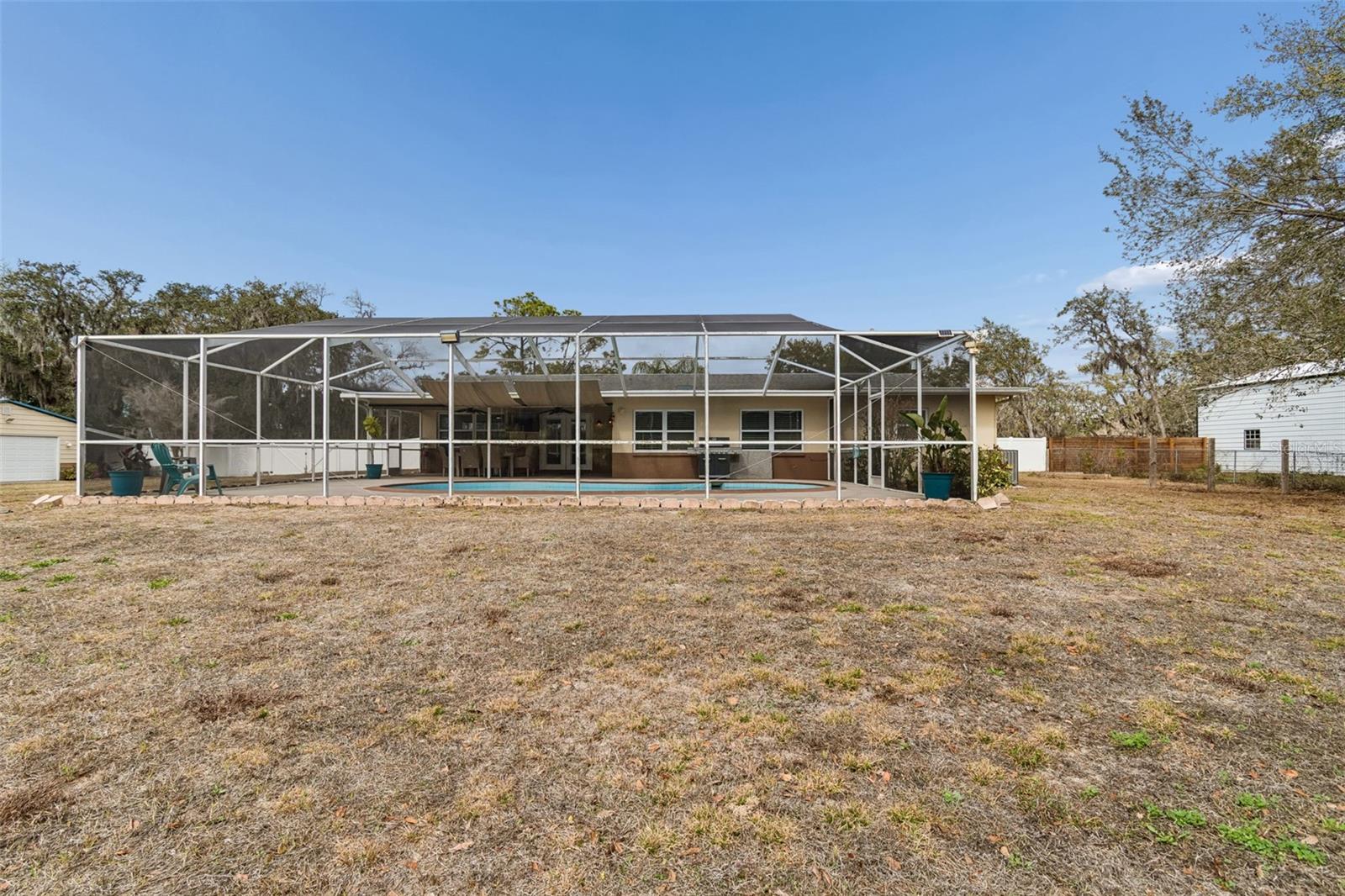 GOLDEN ACRES - Residential