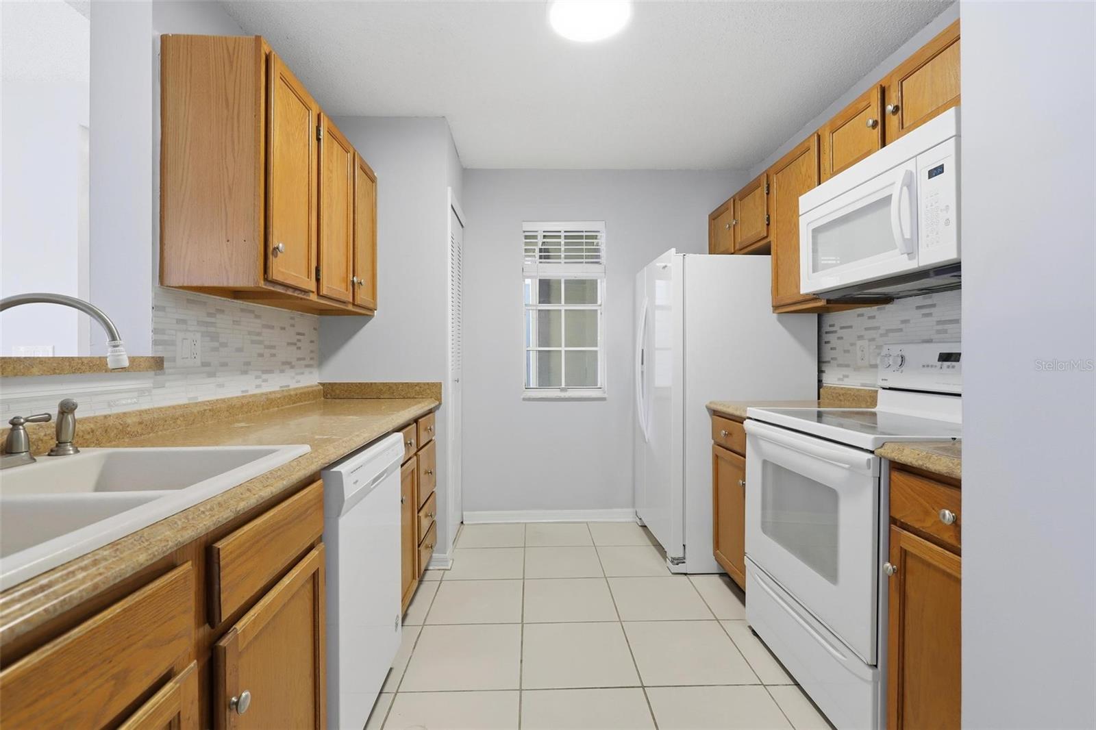 HIDDEN VILLAGE - Residential