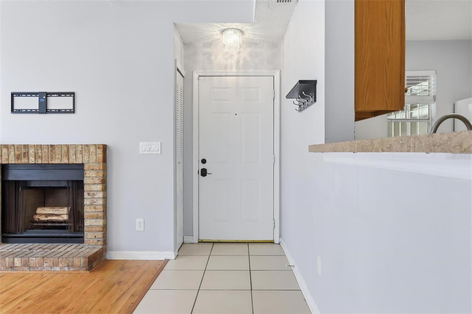 HIDDEN VILLAGE - Residential