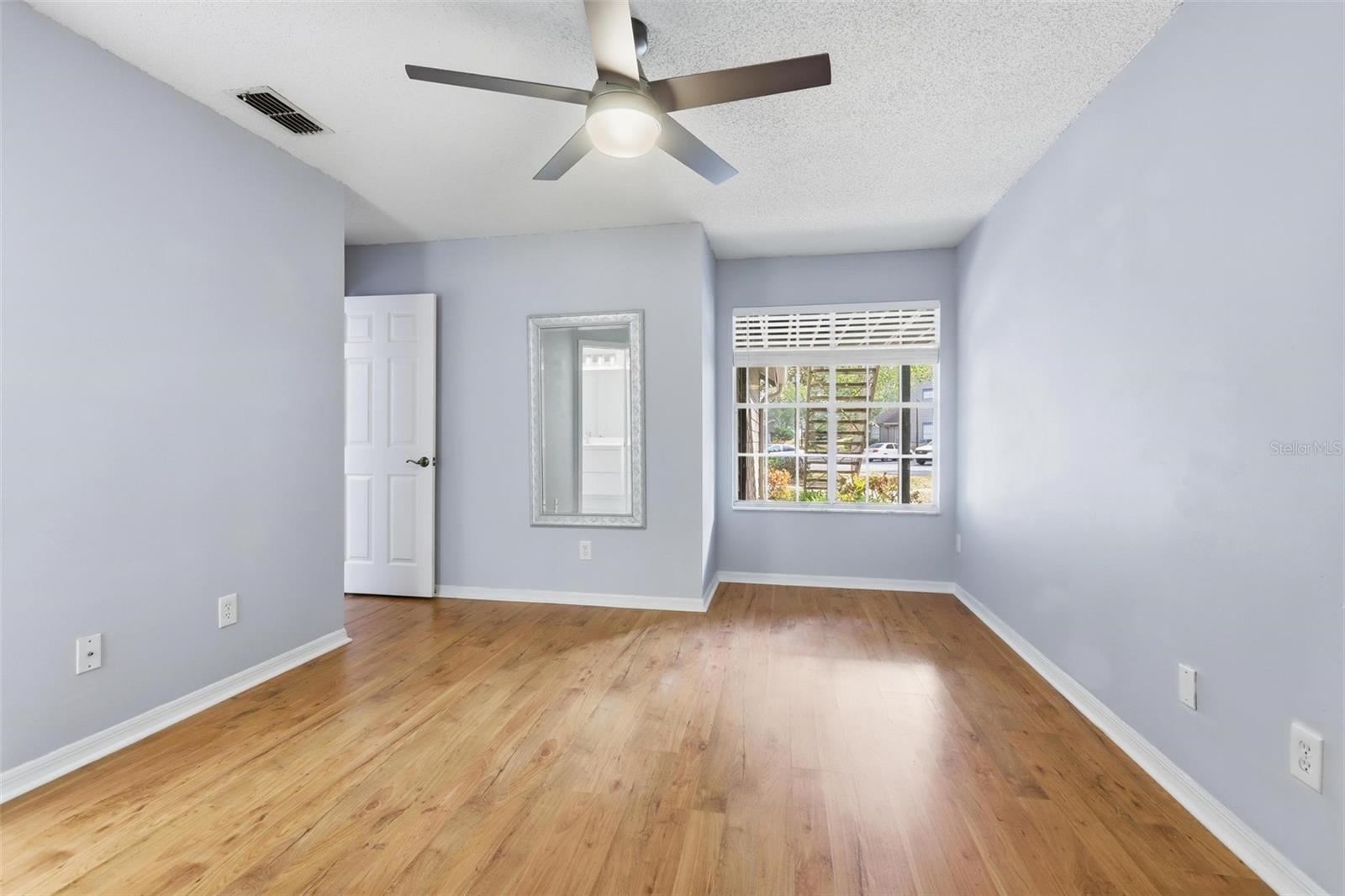 HIDDEN VILLAGE - Residential