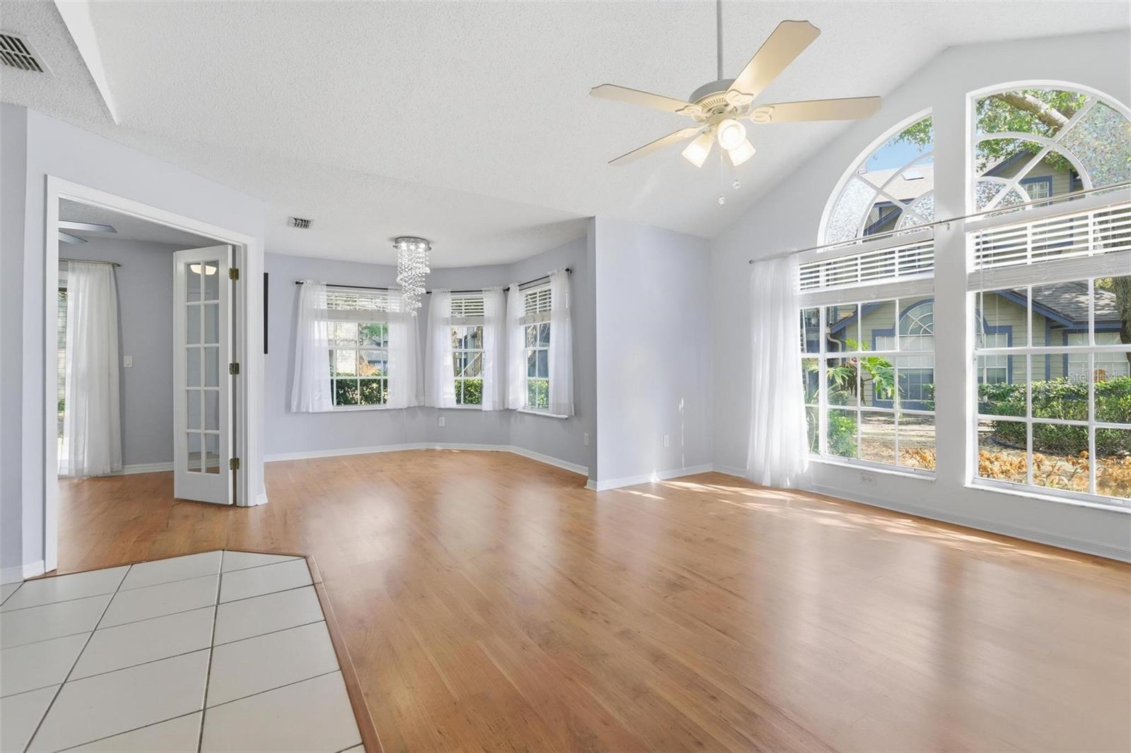 HIDDEN VILLAGE - Residential