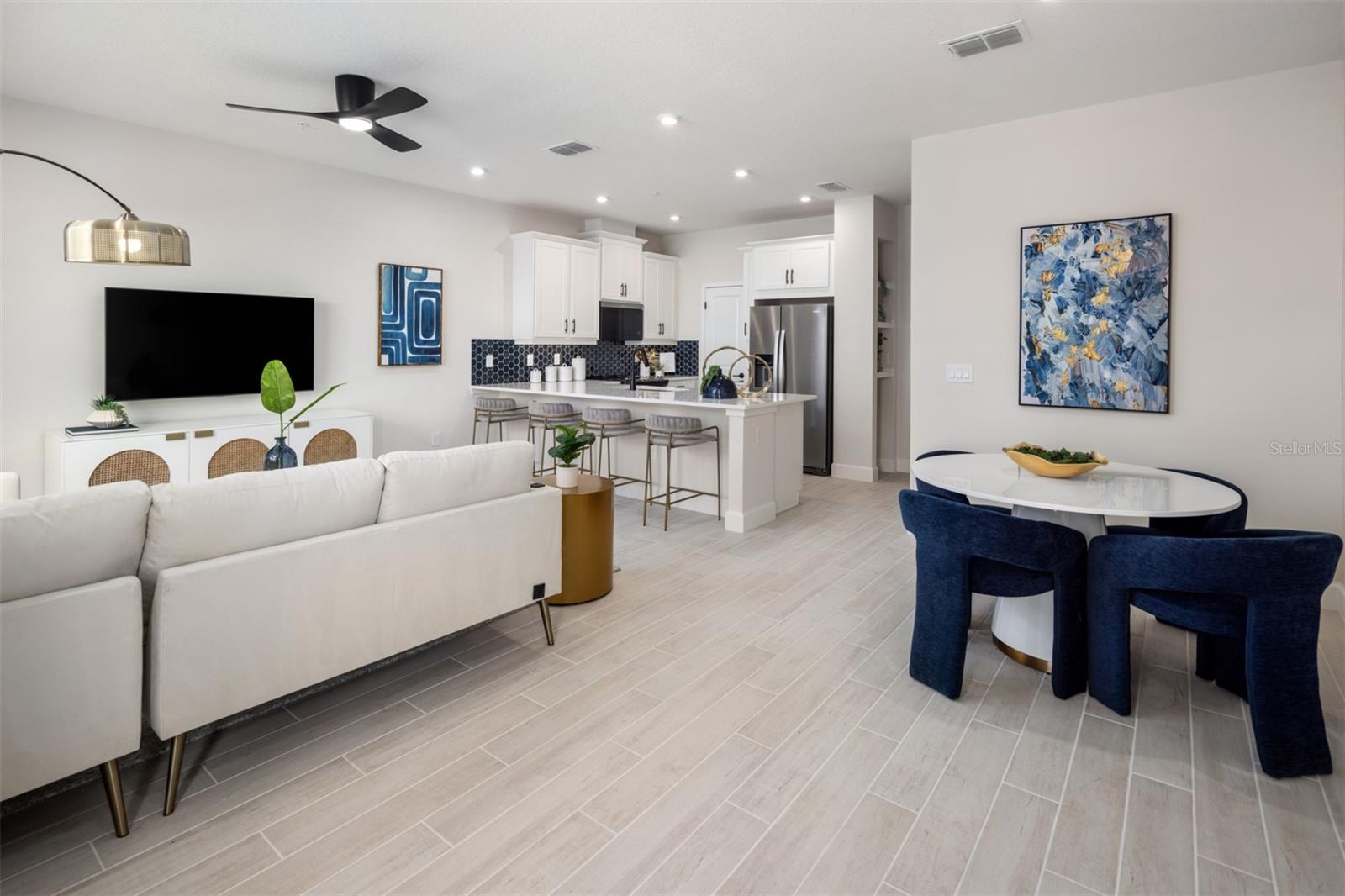 MEADOWLARK LANDING - Residential