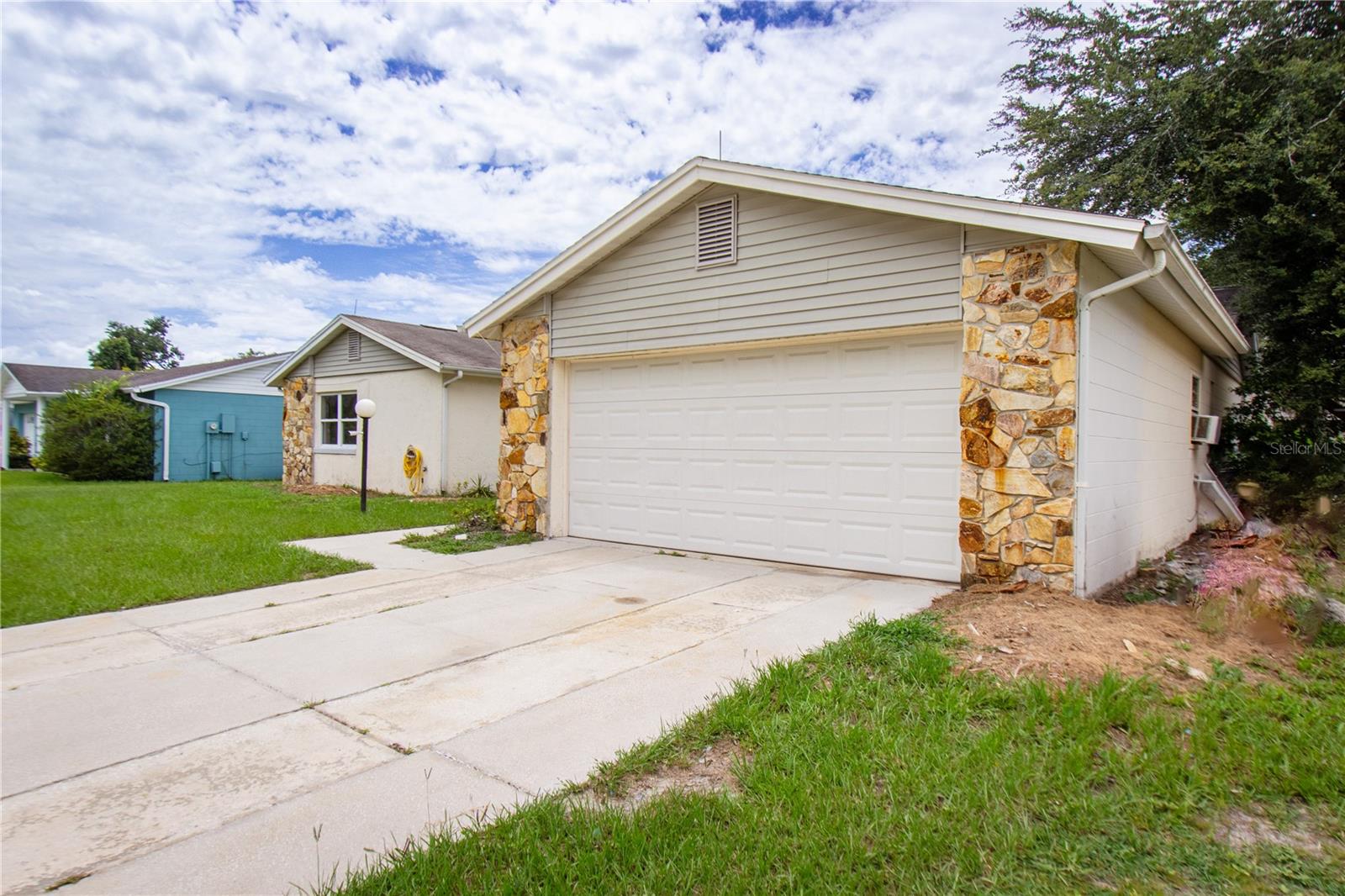 140 TULPAN DRIVE