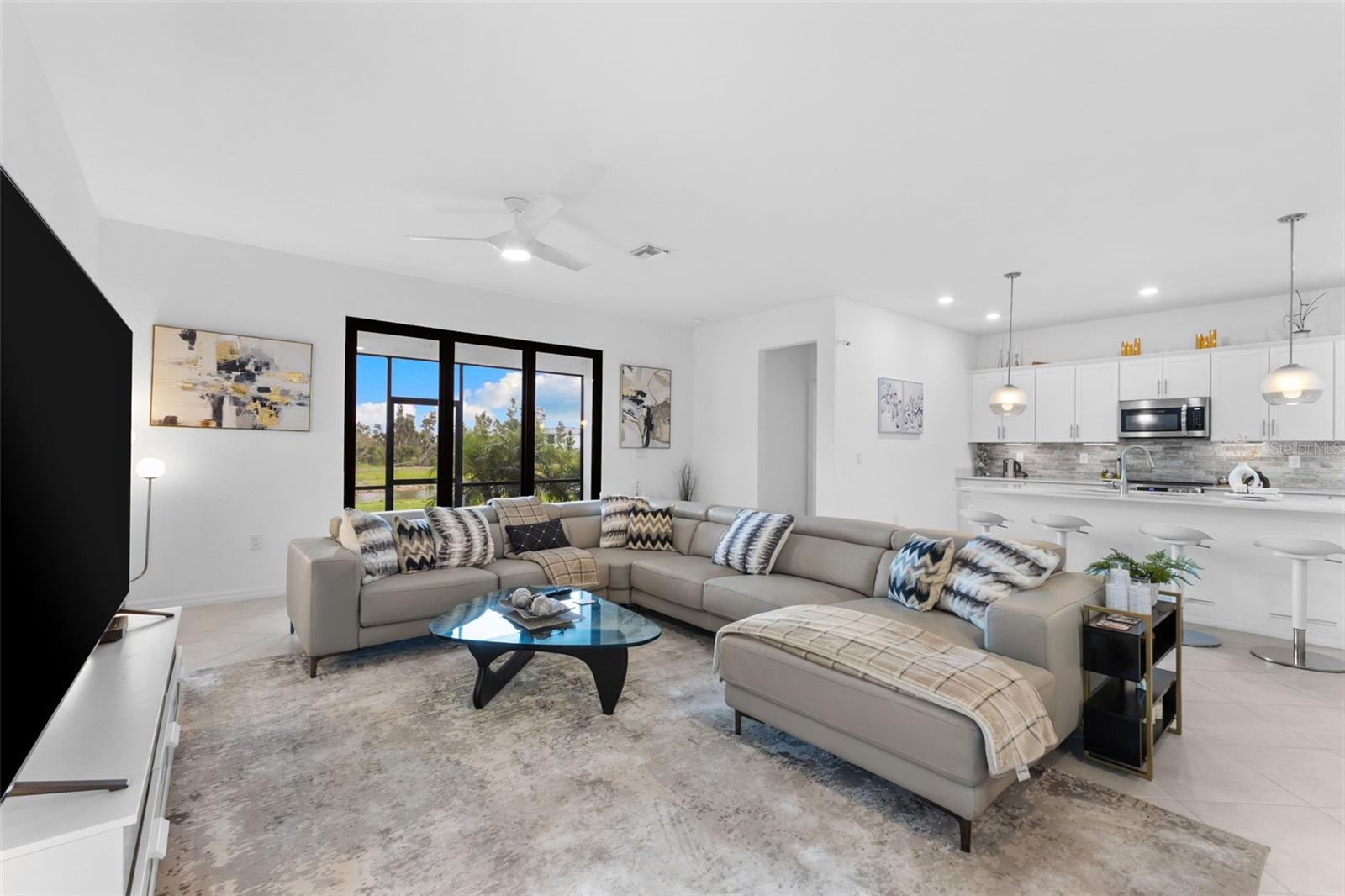 LAKESPUR/WELLEN PARK - Residential Lease