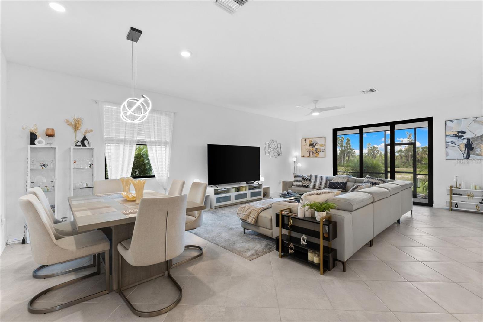 LAKESPUR/WELLEN PARK - Residential Lease