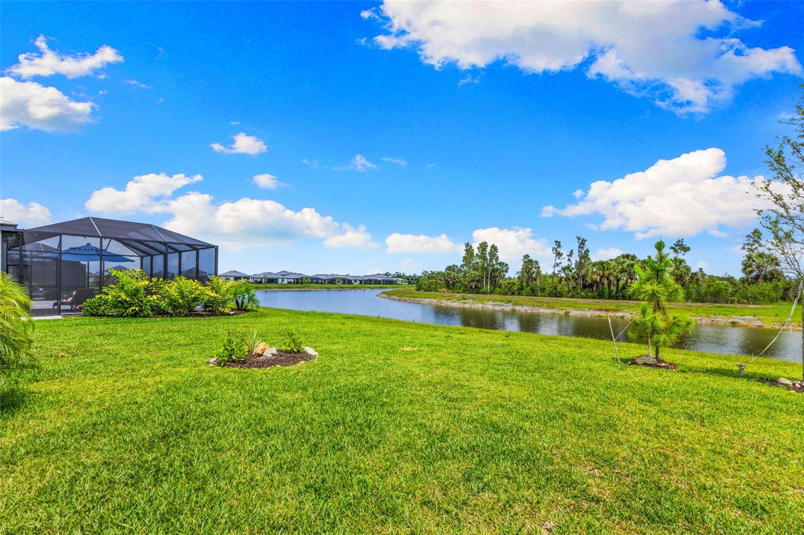 LAKESPUR/WELLEN PARK - Residential Lease
