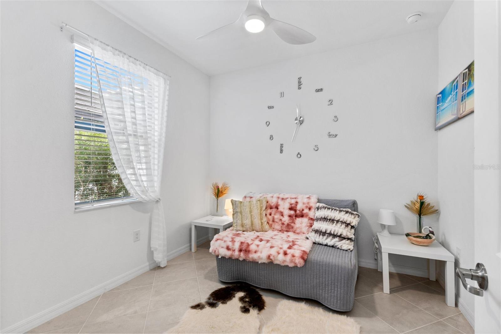 LAKESPUR/WELLEN PARK - Residential Lease