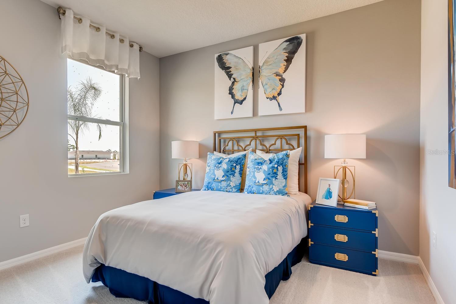 LAKES OF MOUNT DORA - Residential