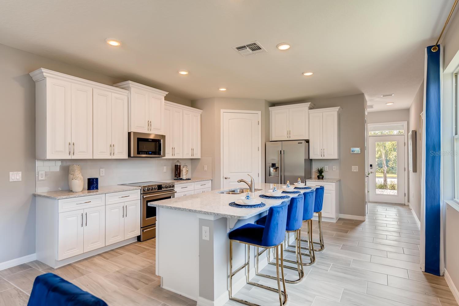 LAKES OF MOUNT DORA - Residential