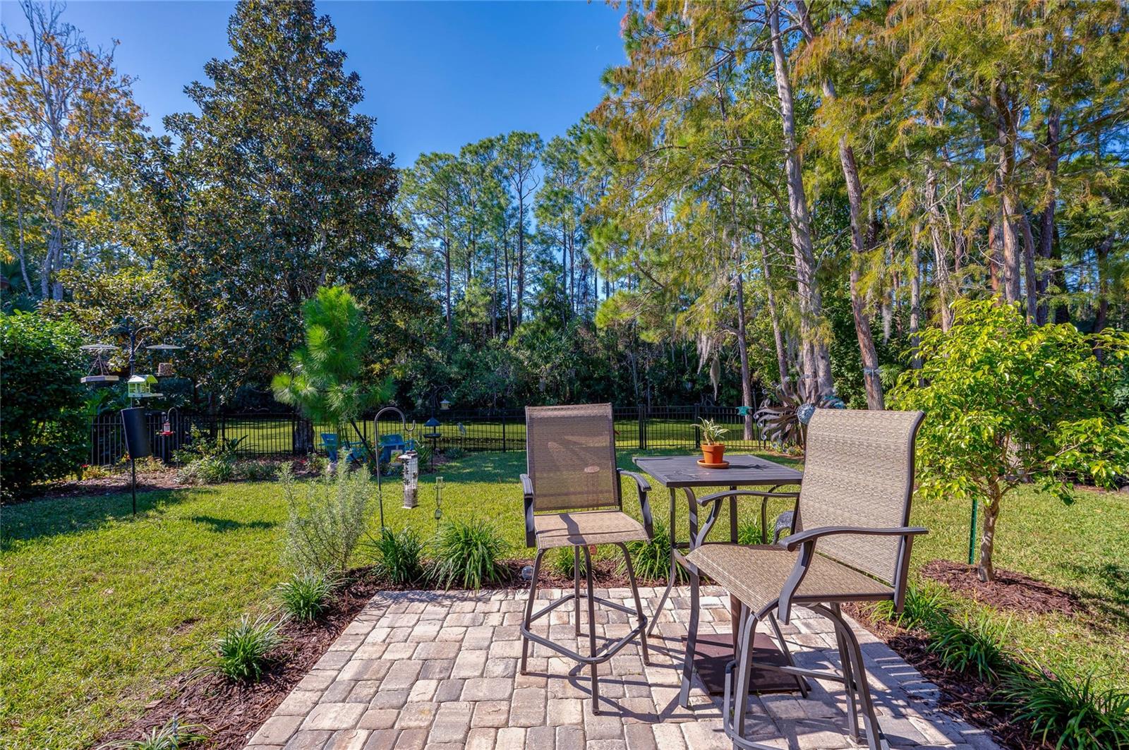 CYPRESS COVE/PELICAN BAY 03 - Residential