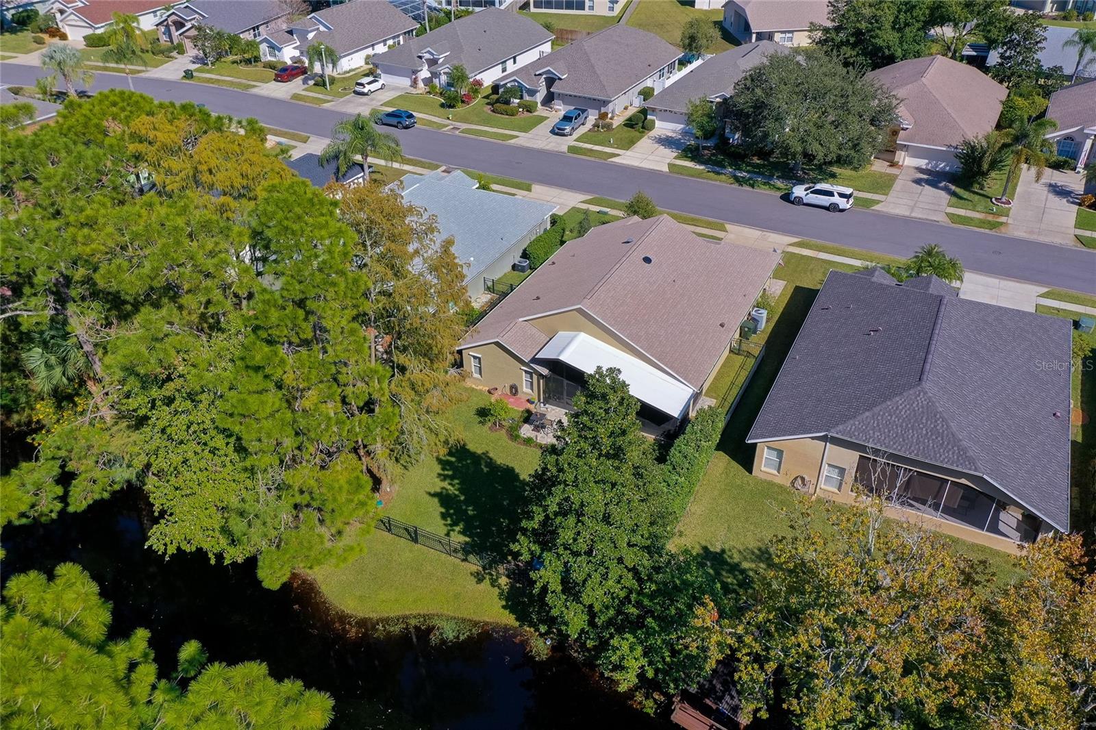 CYPRESS COVE/PELICAN BAY 03 - Residential