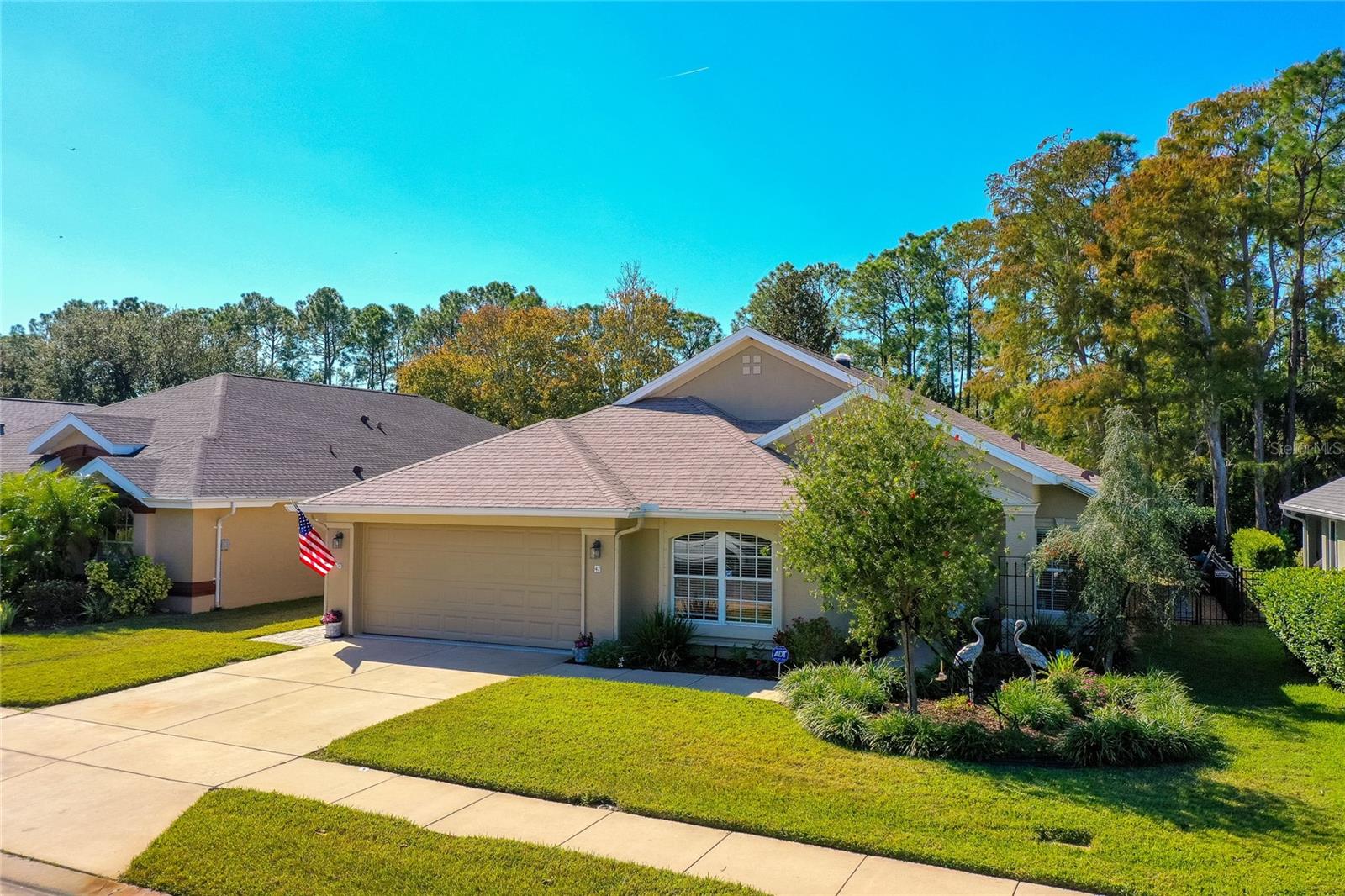 CYPRESS COVE/PELICAN BAY 03 - Residential