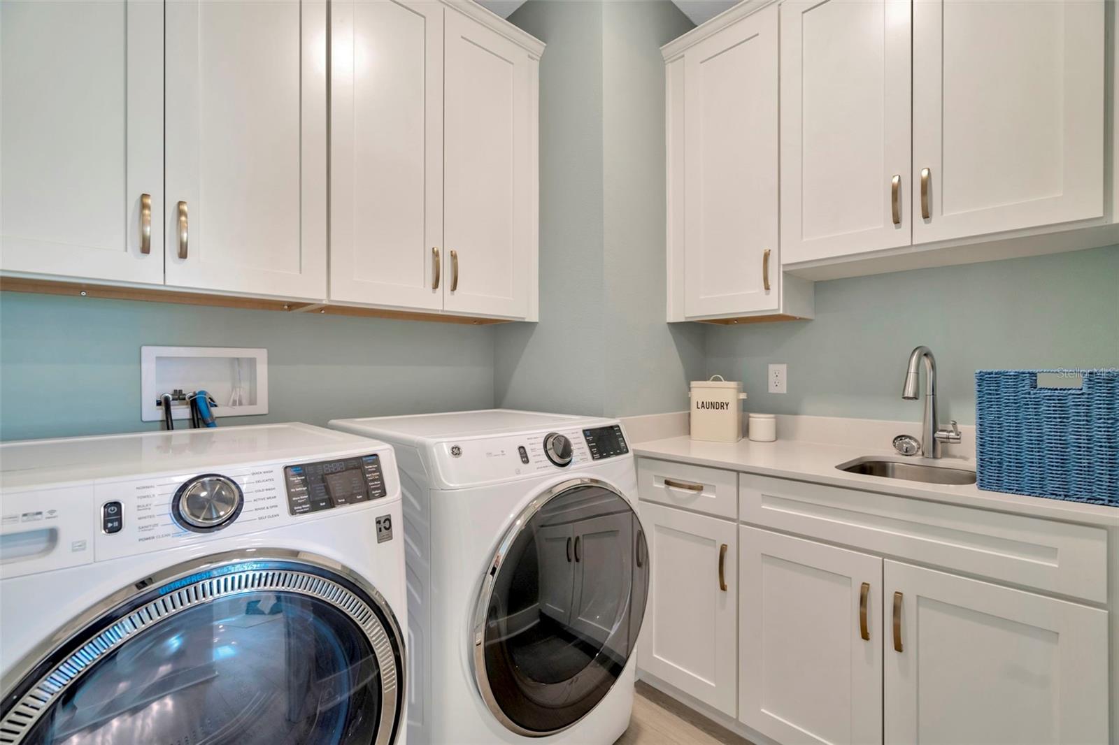 LONGLEAF NEIGHBORHOOD FOUR PHASE I - Residential