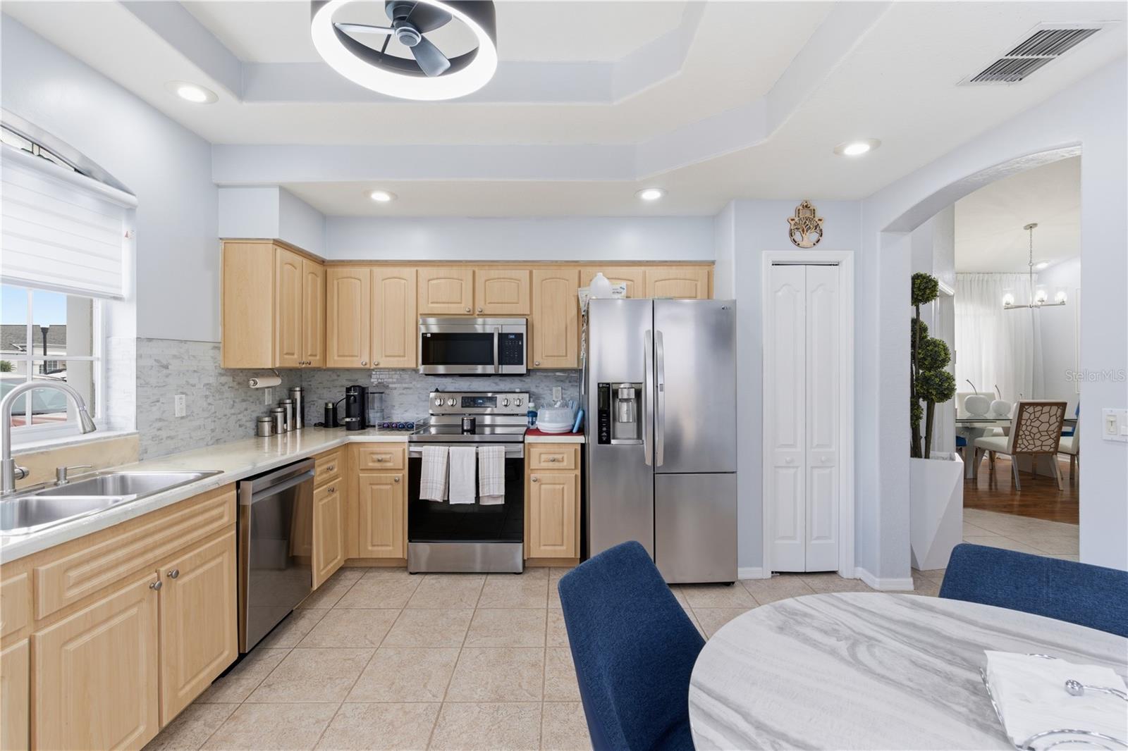 PALMS AT SEVEN HILLS - Residential