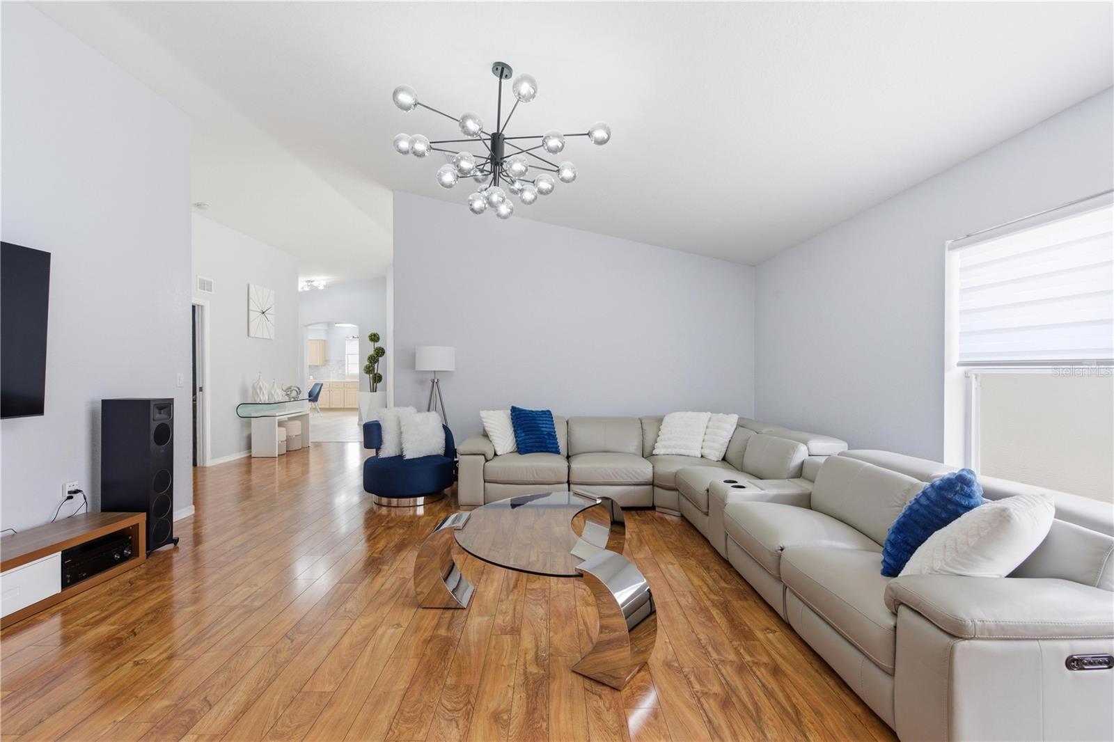 PALMS AT SEVEN HILLS - Residential