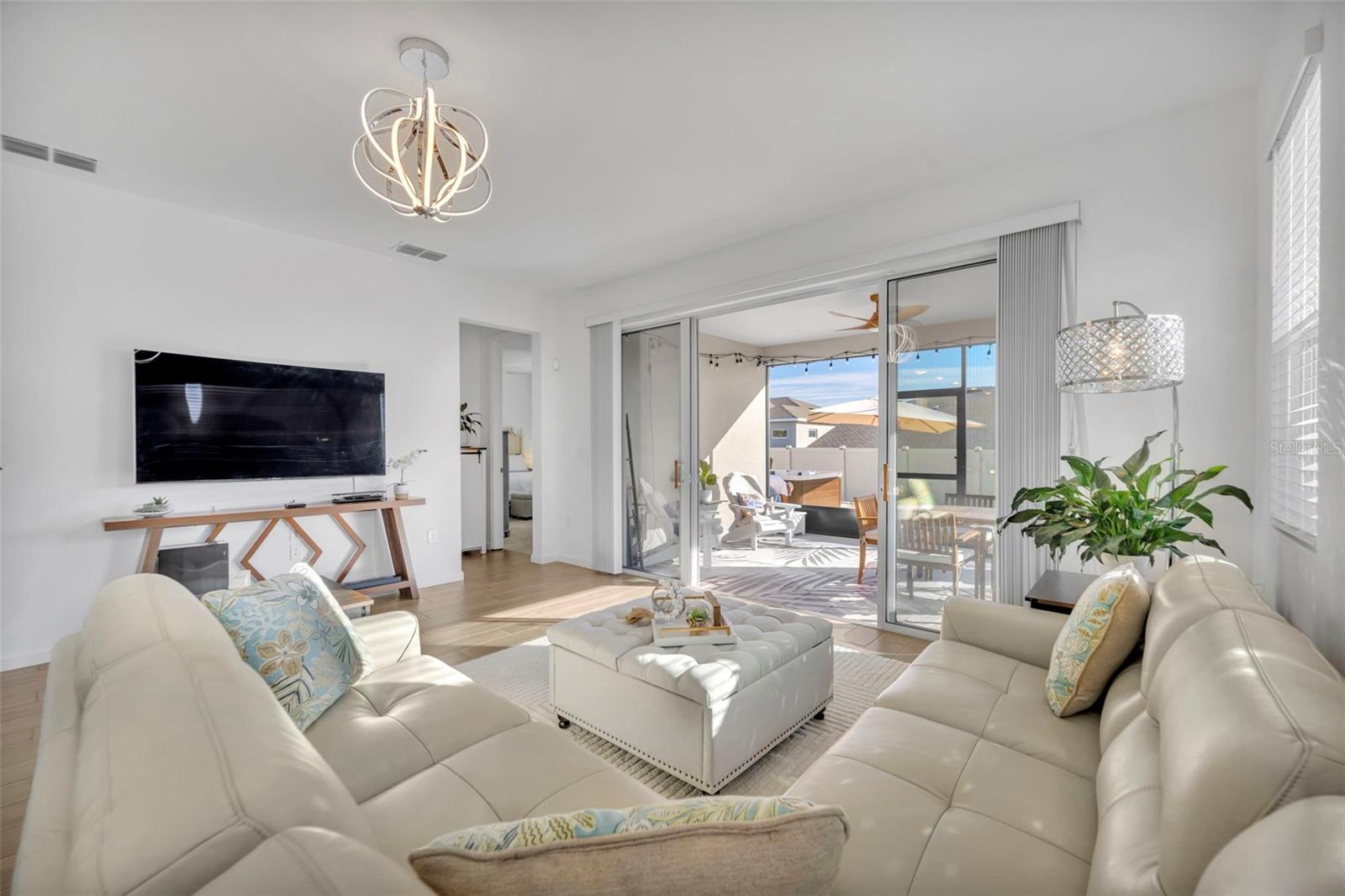 SEASONS AT BELLA VISTA - Residential