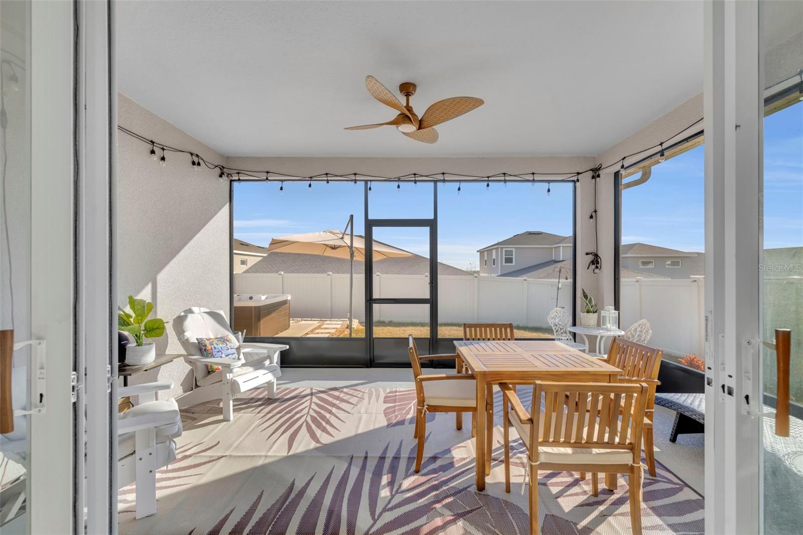 SEASONS AT BELLA VISTA - Residential