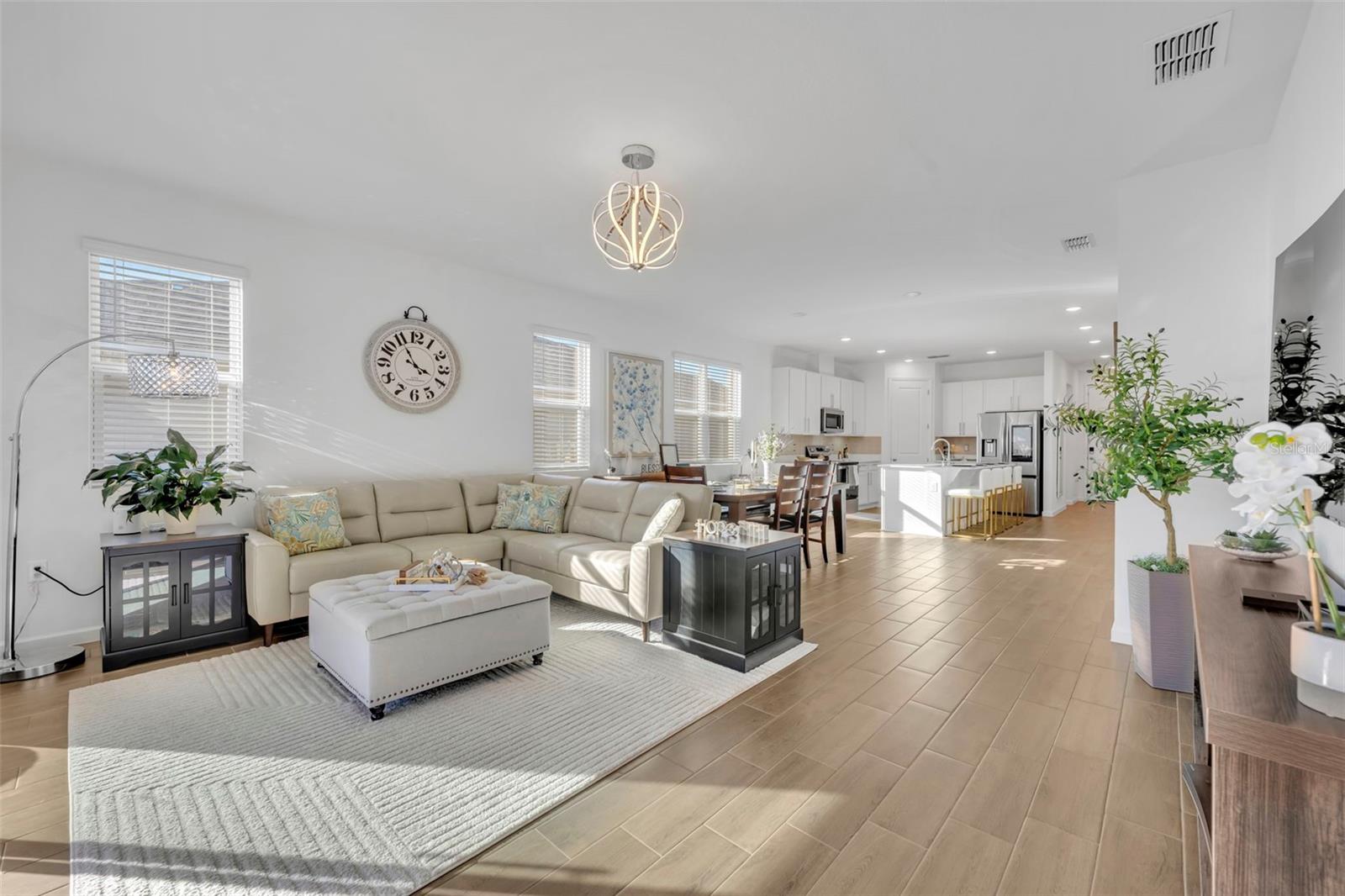 SEASONS AT BELLA VISTA - Residential