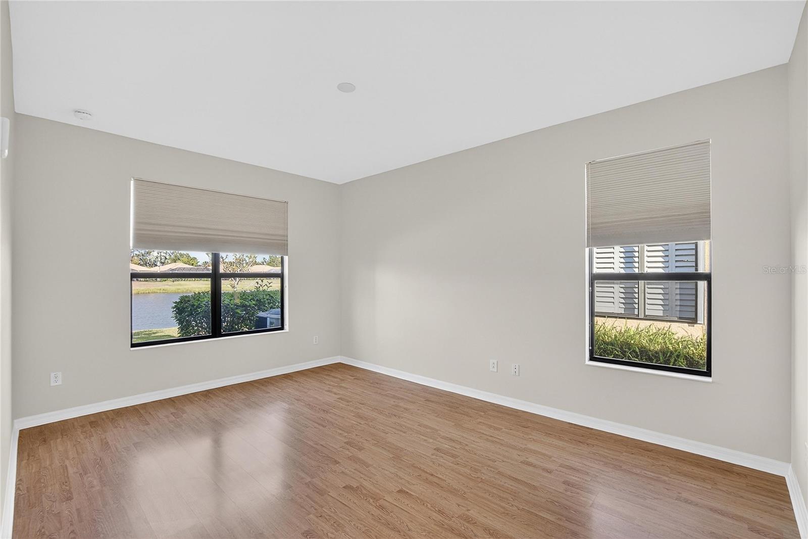 SOUTHSHORE FALLS PH 2 - Residential