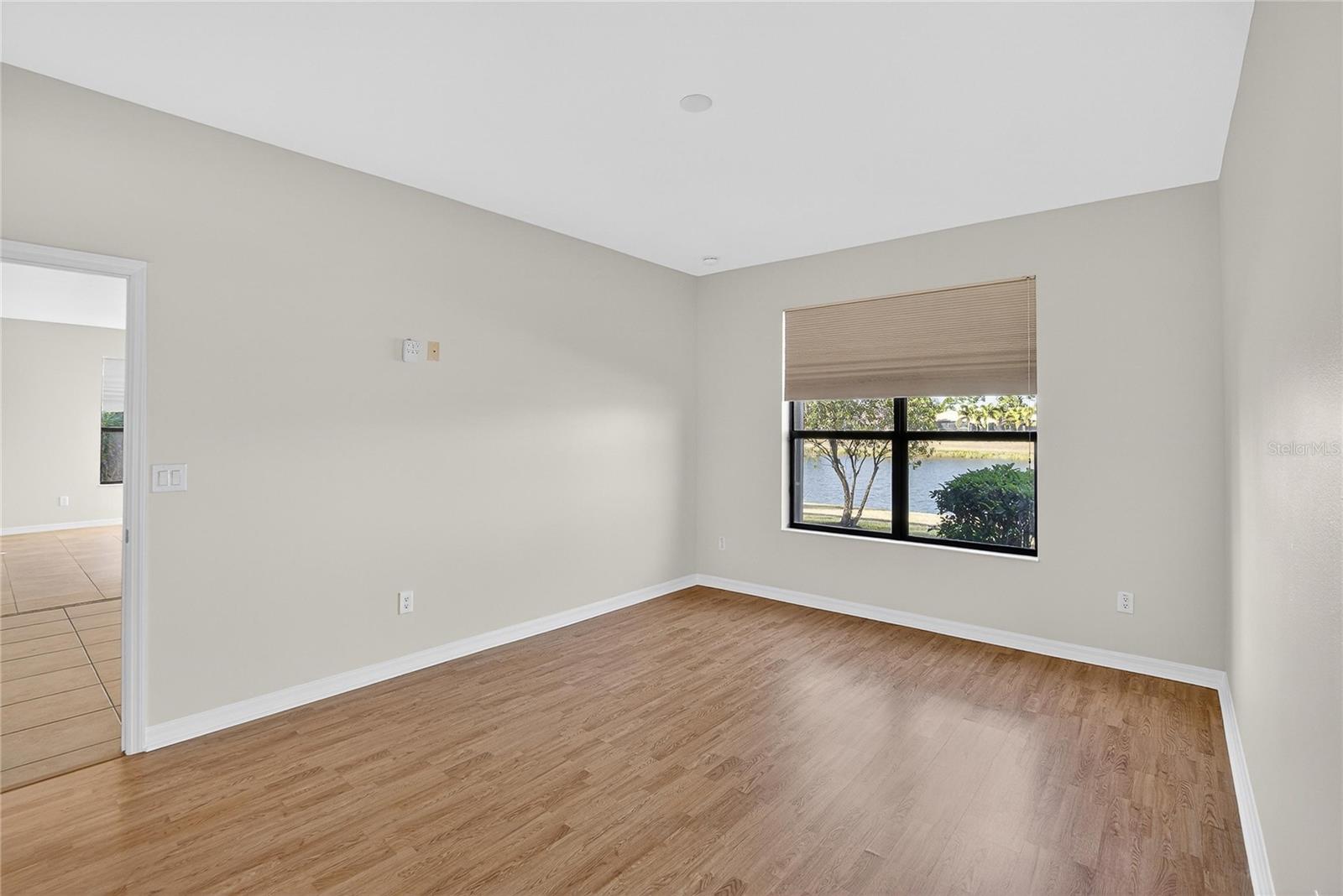 SOUTHSHORE FALLS PH 2 - Residential