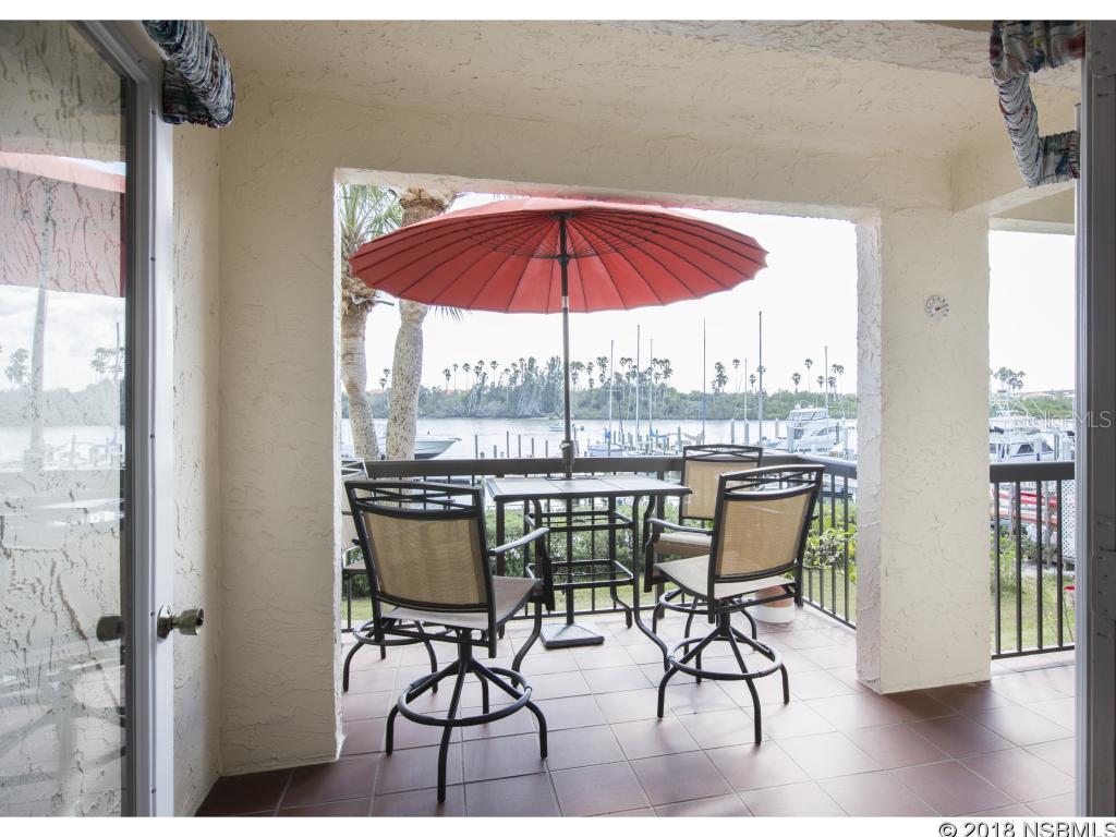 Marina Bay Twnhms - Residential