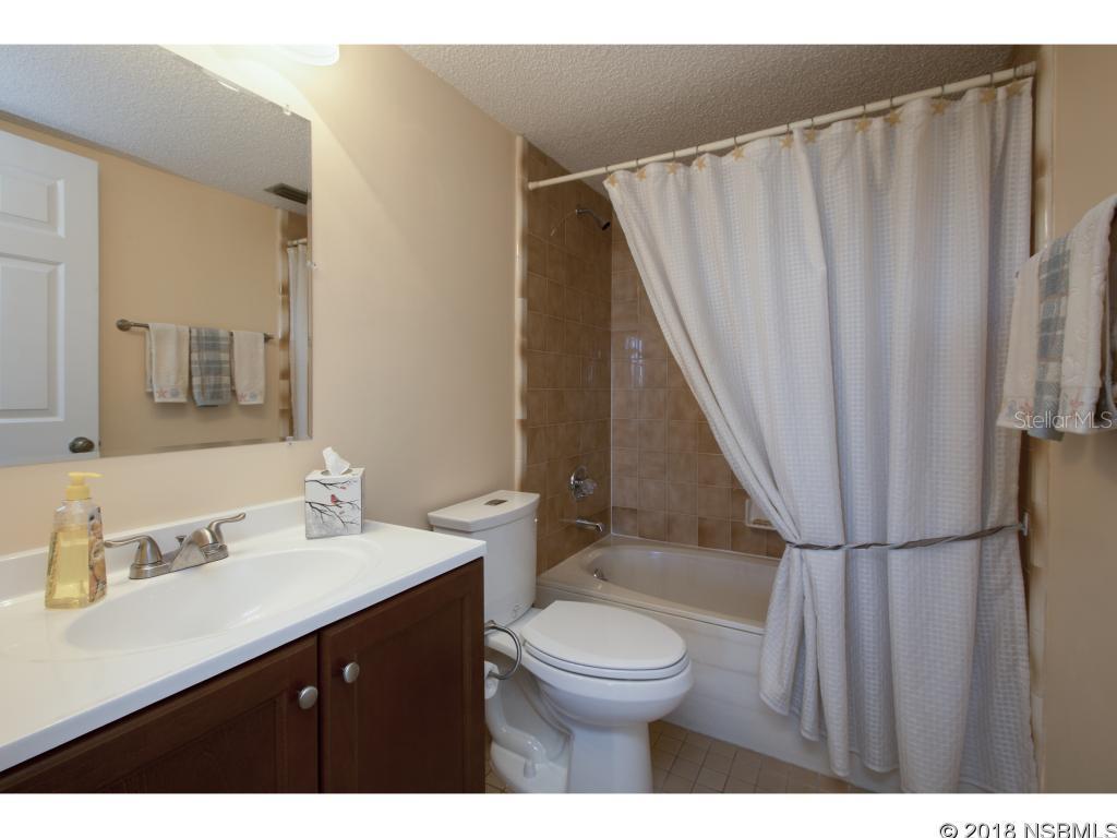 Marina Bay Twnhms - Residential