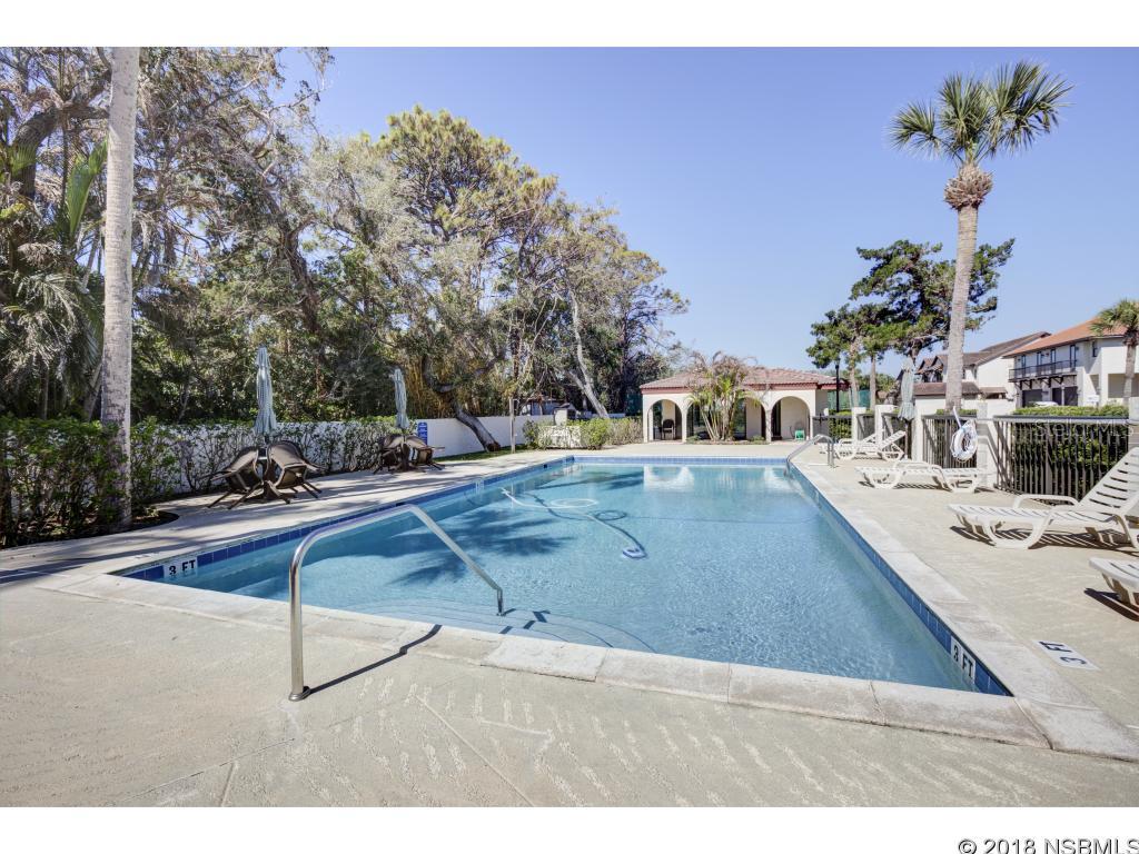 Marina Bay Twnhms - Residential