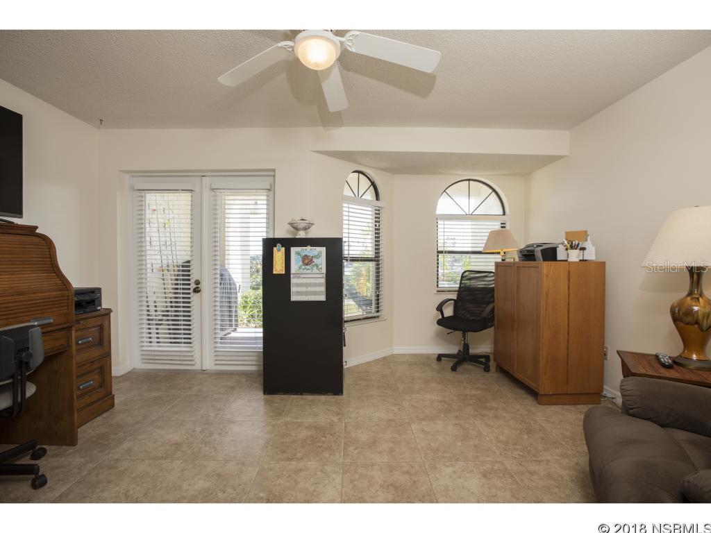 Marina Bay Twnhms - Residential