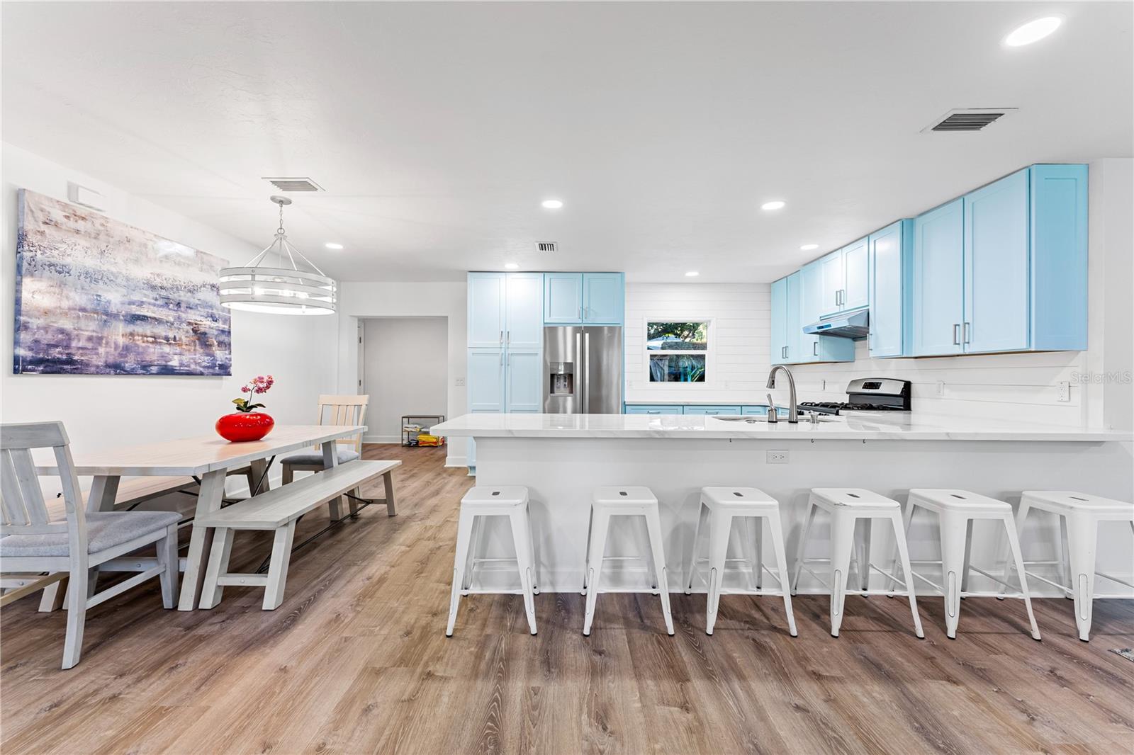 POINSETTIA PARK 2 - Residential Lease