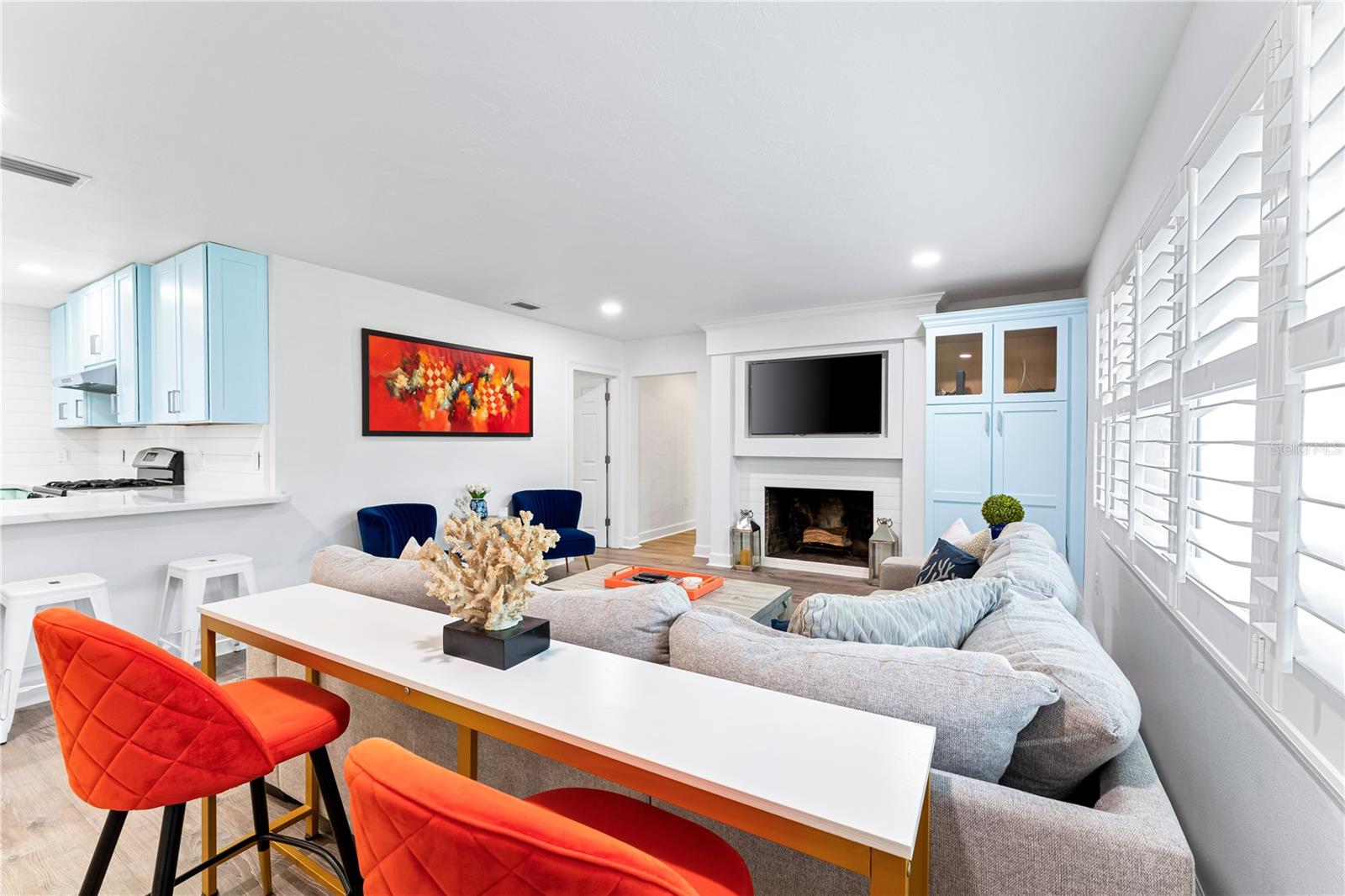 POINSETTIA PARK 2 - Residential Lease