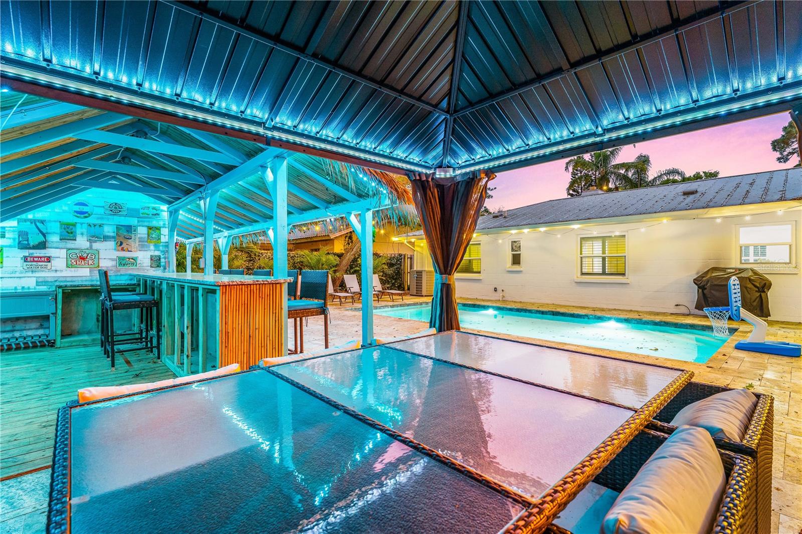 POINSETTIA PARK 2 - Residential Lease