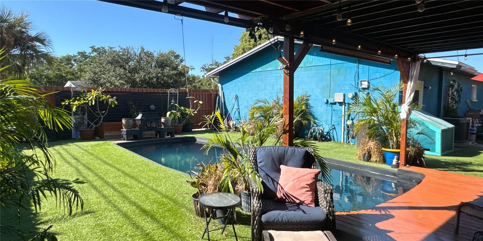 BAYOU MANOR 3RD ADD - Residential