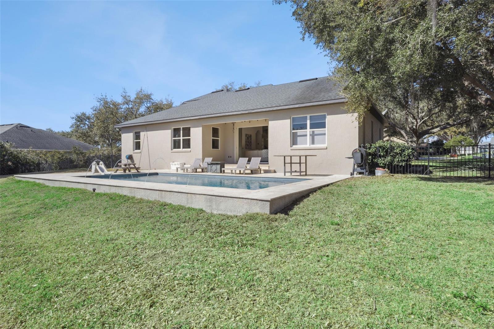 OSPREY POINTE SUB - Residential