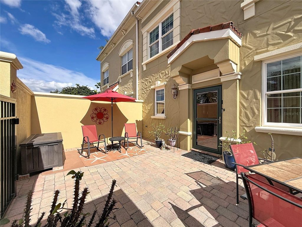 Photo of 2726 Bella Vista Drive, Davenport, FL 33897 (MLS # S5141839)