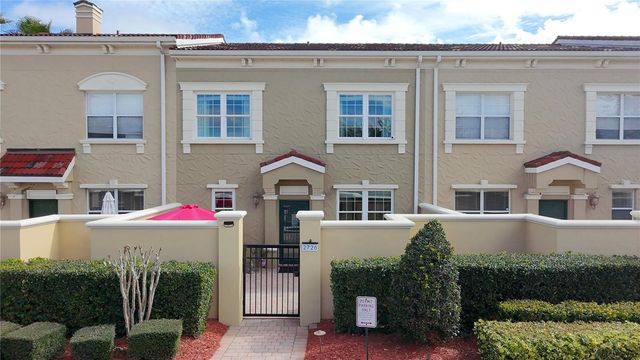 2726 BELLA VISTA DRIVE